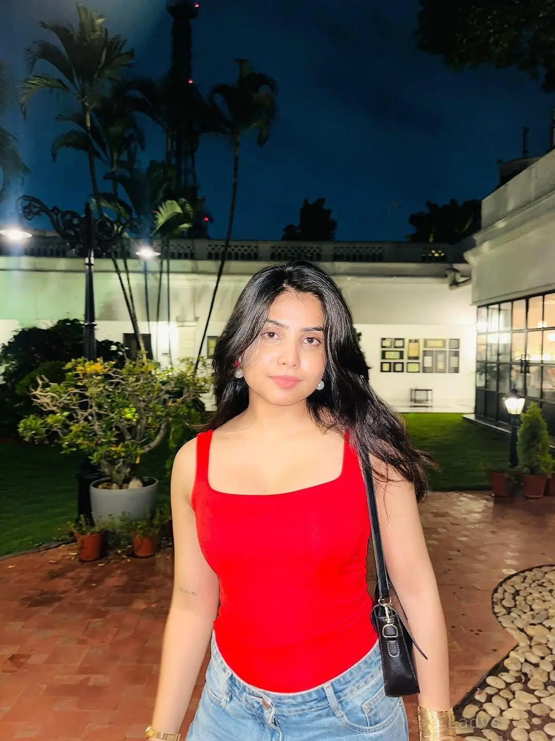 Prachi, 23 years beautiful nude Ranchi escorts girl, height 154 sm, Weight  kg