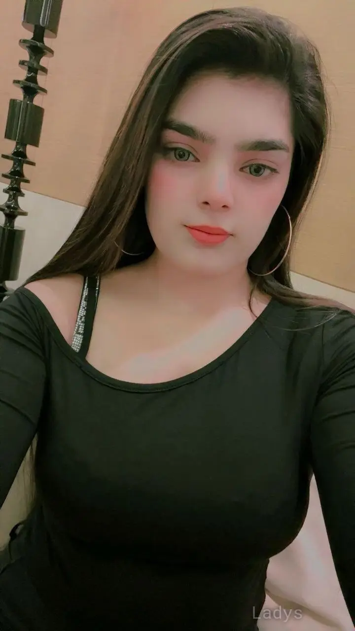 Muskan, 23 years old Ras Al Khaimah escort girl with big tits, height 168 sm, Weight  kg