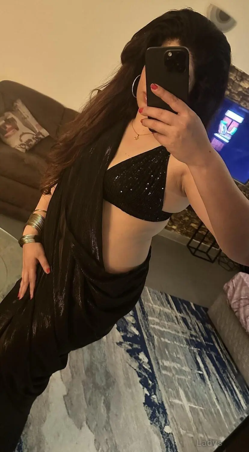 Daniya Independent Girl Dubai,  years beautiful nude Ras Al Khaimah escorts girl, height  sm, Weight  kg