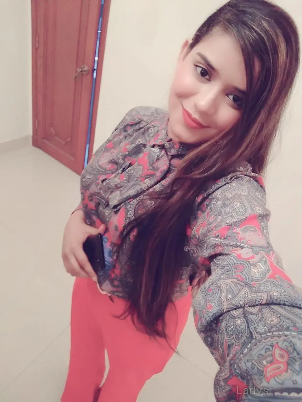Namrata, 22 years beautiful nude Ras Al Khaimah escorts girl, height 167 sm, Weight kg