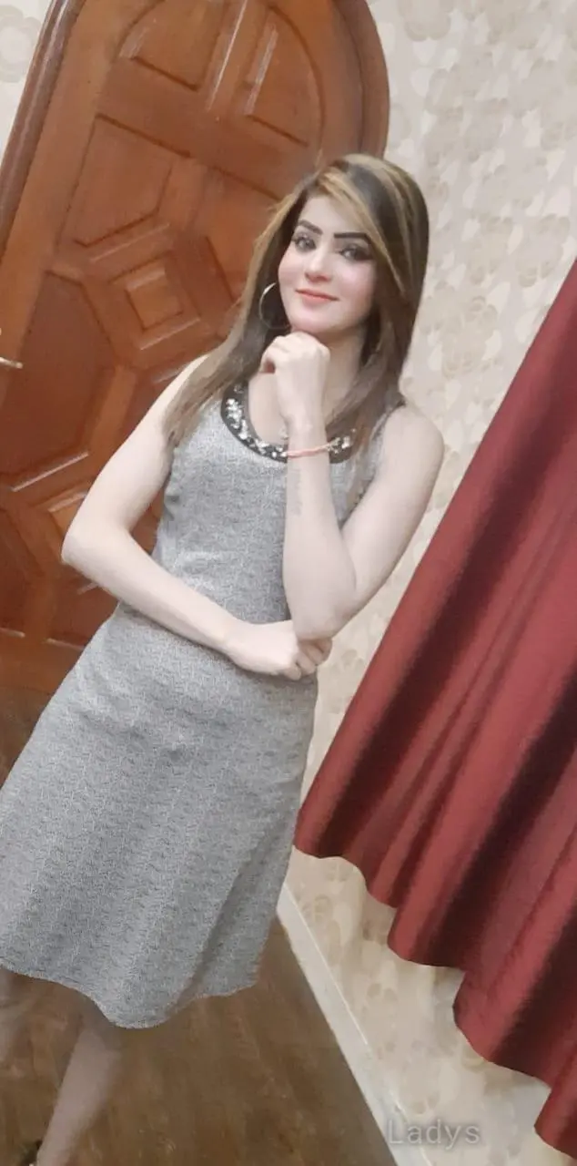 Soniya, 18 years beautiful nude Ras Al Khaimah escorts girl, height 166 sm, Weight kg