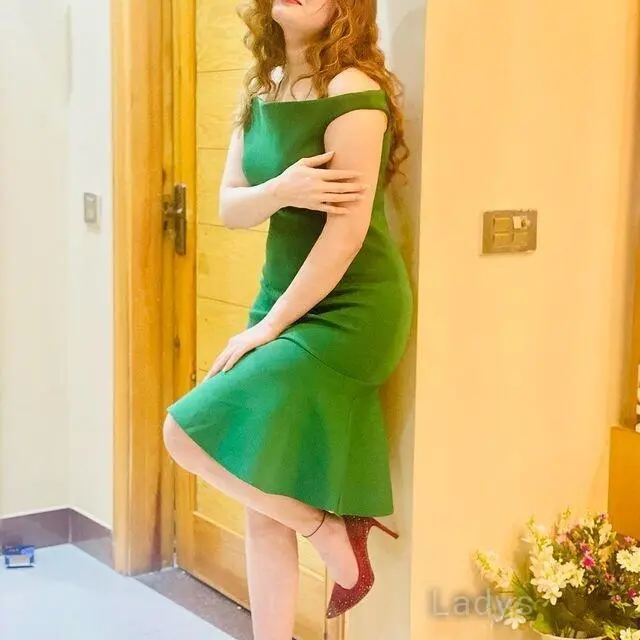 Noor, 18 years beautiful nude Rawalpindi escorts girl, height 168 sm, Weight kg