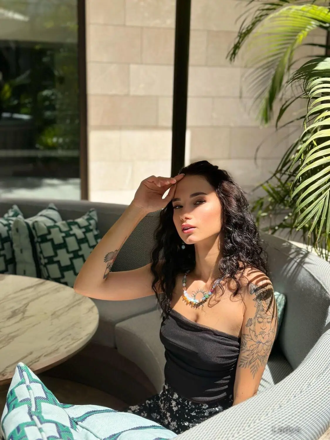 Alice, 25 years old Rennes escort girl with big tits, height 171 sm, Weight kg