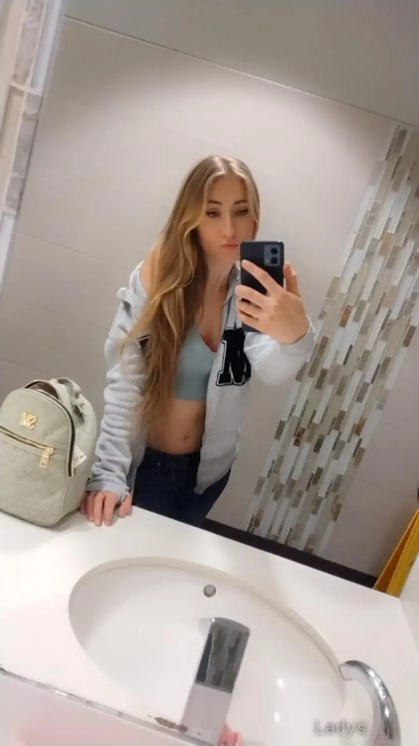 SummerRaiinnss, 28 years old Reno escort girl with big tits, height 160 sm, Weight 55 kg