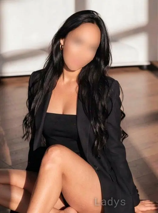 Alexandra, 30 years beautiful nude Riga escorts girl, height 170 sm, Weight 60 kg