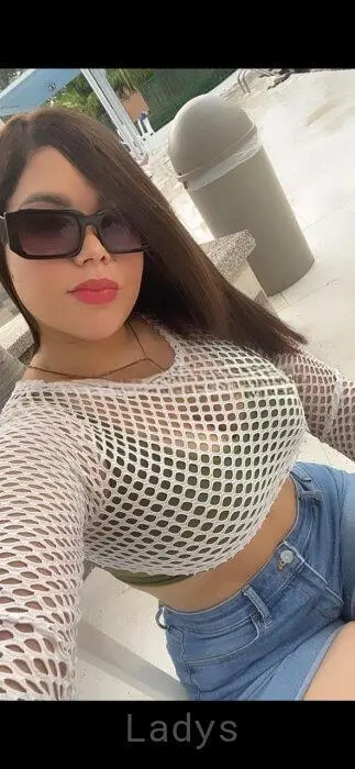 Kami, 22 years beautiful nude Riga escorts girl, height 158 sm, Weight 58 kg