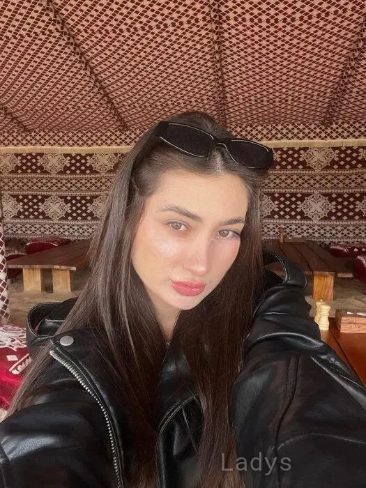 Lala, 21 years beautiful nude Riga escorts girl, height 167 sm, Weight 52 kg