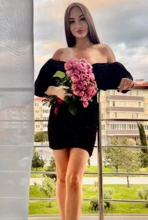 Mari, 21 years beautiful nude Riga escorts girl, height 172 sm, Weight 51 kg