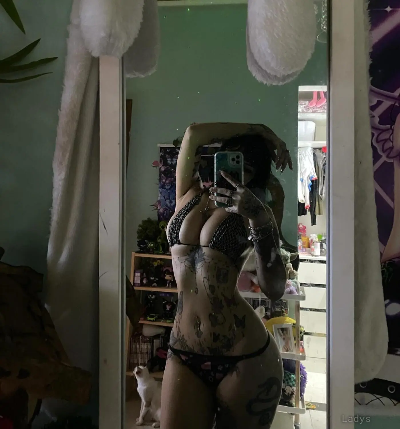 YasmimCat, 27 years old Rio De Janeiro escort girl with big tits, height 166 sm, Weight 55 kg