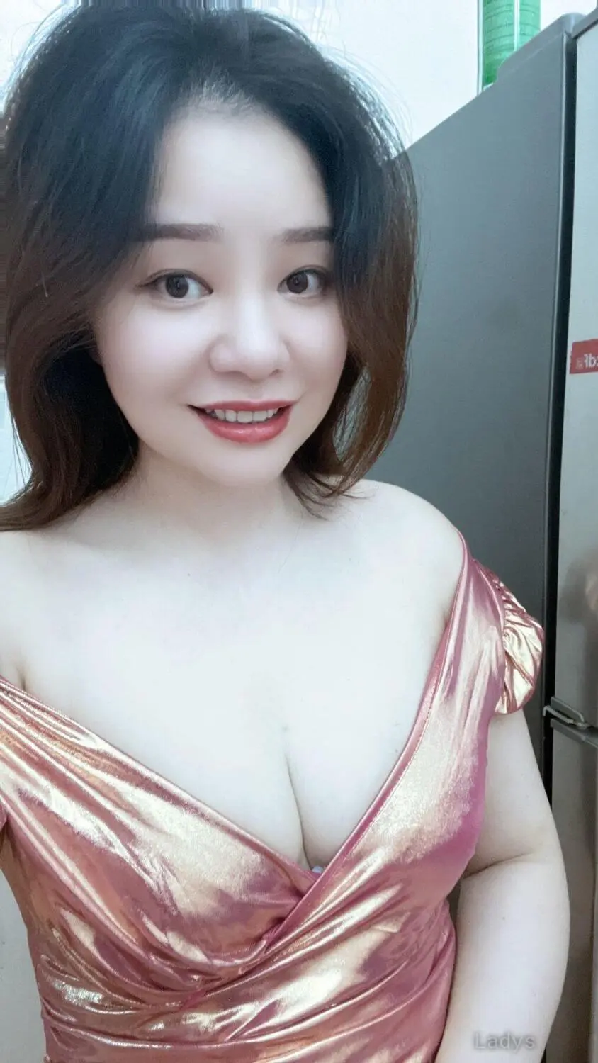 Alice, 25 years asian escorts girl, height 156 sm, Weight  kg, Riyadh eacort