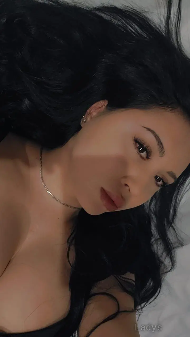 Лина, 19 years old Riyadh escort girl with big tits, height 167 sm, Weight  kg