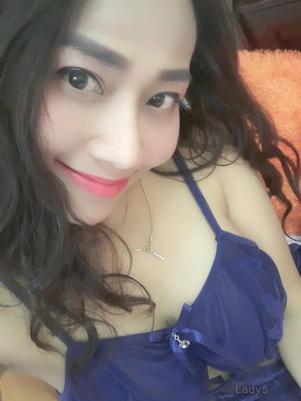 Hana, 24 years old Riyadh escort girl with big tits, height 169 sm, Weight kg