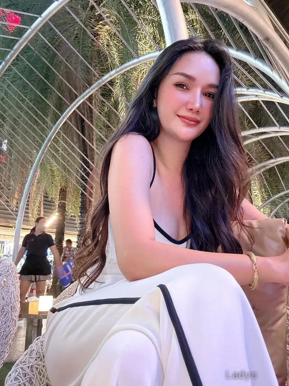 Vina, 27 years old Riyadh escort girl with big tits, height  sm, Weight  kg