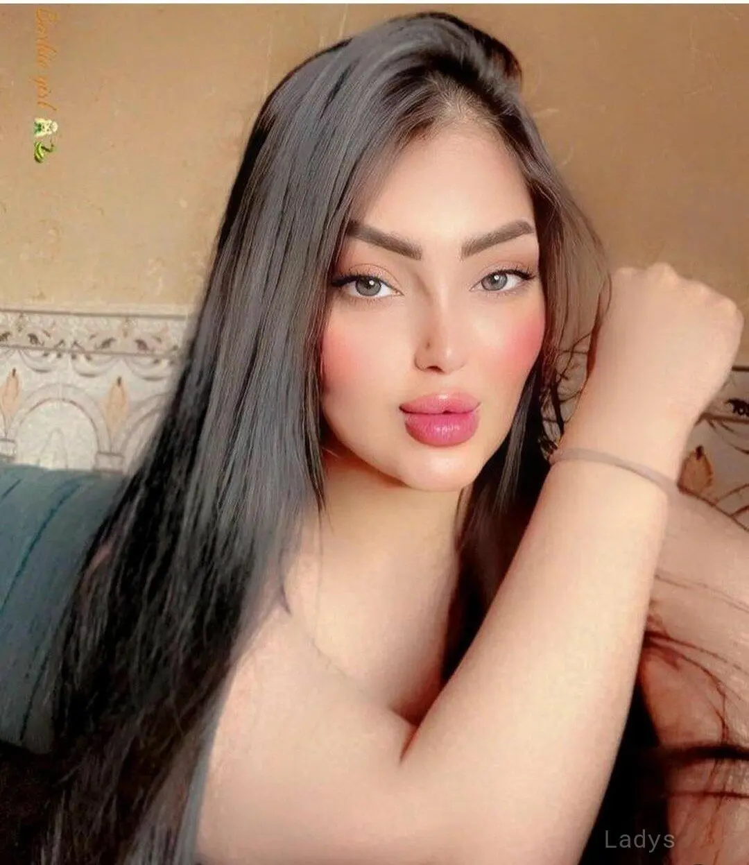 Bella, 24 years beautiful nude Riyadh escorts girl, height 167 sm, Weight  kg