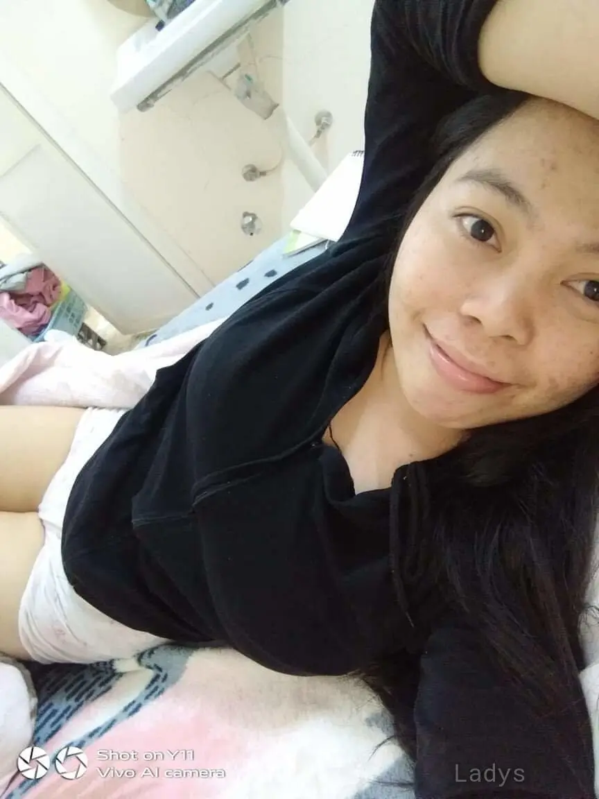 Lorry, 24 years beautiful nude Riyadh escorts girl, height  sm, Weight  kg
