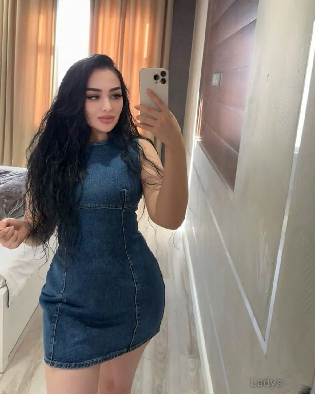 Minas, 23 years beautiful nude Riyadh escorts girl, height 165 sm, Weight  kg