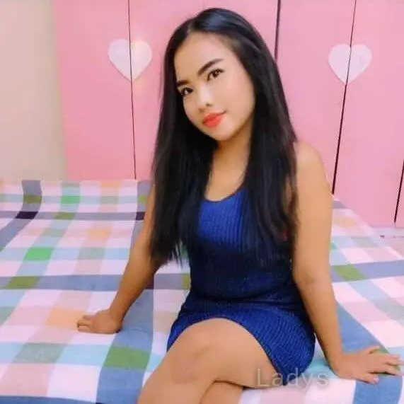 Nelly Blessed, 26 years beautiful nude Riyadh escorts girl, height 163 sm, Weight  kg