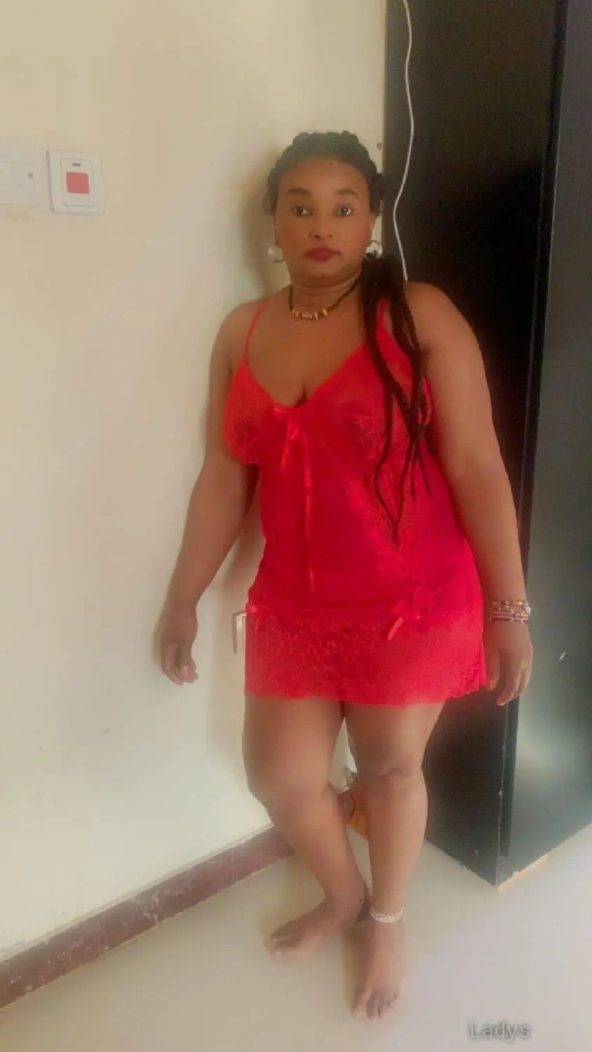 Rina, 25 years beautiful nude Riyadh escorts girl, height 170 sm, Weight  kg