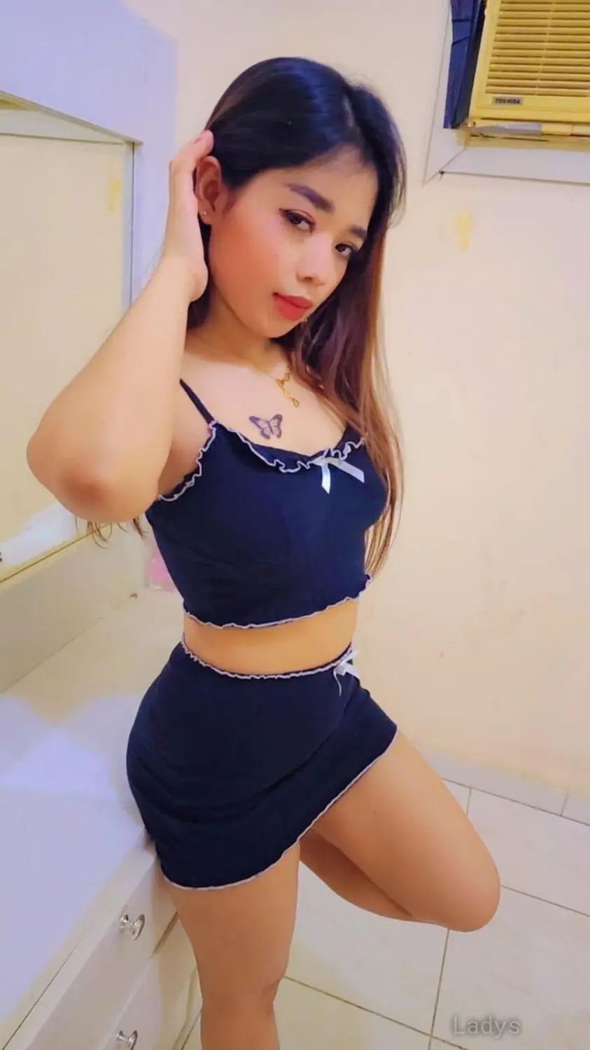 Shickyy, 23 years beautiful nude Riyadh escorts girl, height 145 sm, Weight  kg
