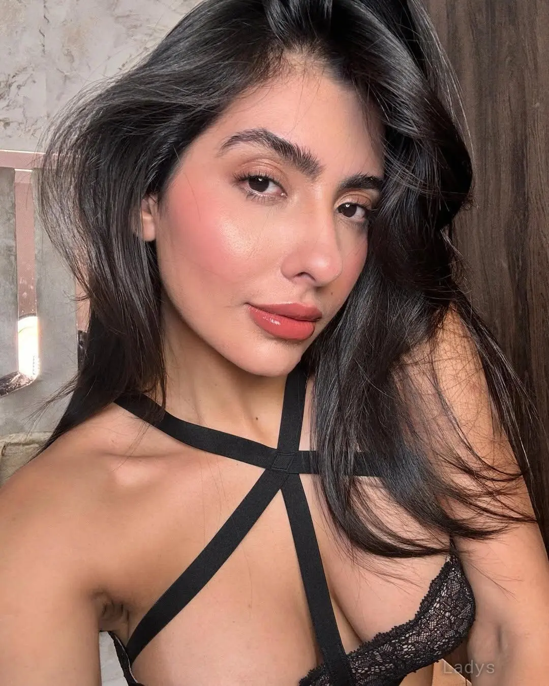 sofie, 22 years beautiful nude Riyadh escorts girl, height 160 sm, Weight 55 kg