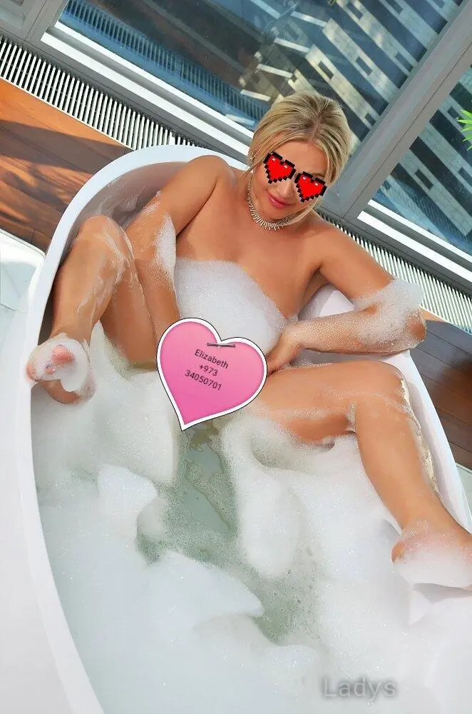 Quinn,  years sexy toples Riyadh scorts girl, height 170 sm, Weight  kg