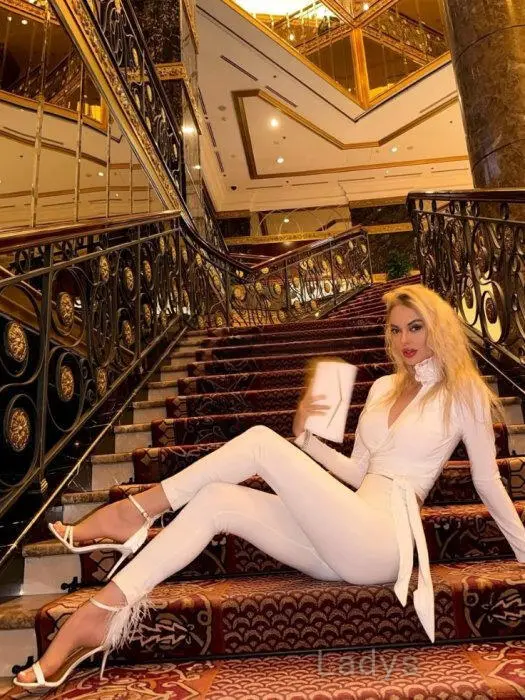 Josefina, 26 years beautiful nude Roma escorts girl, height 160 sm, Weight 48 kg