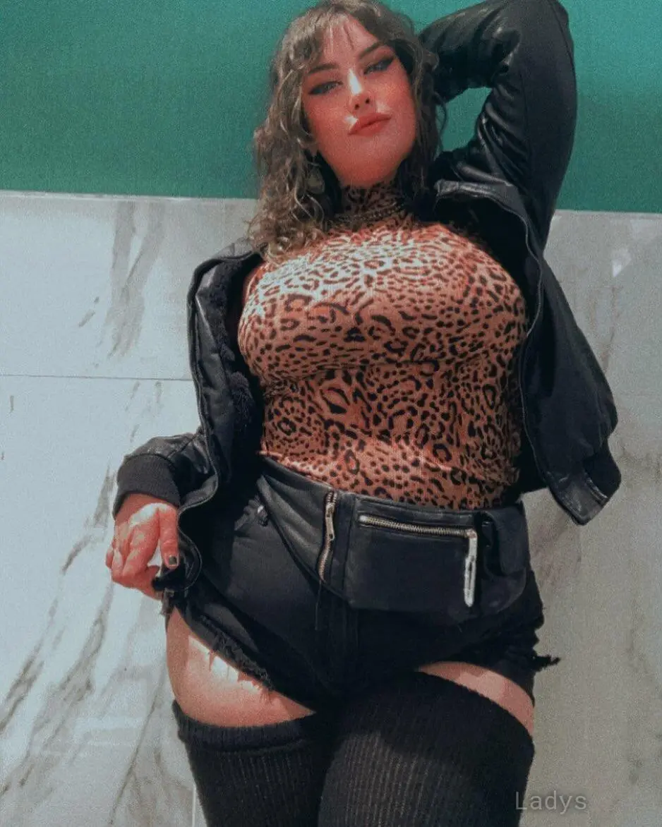 Haylihaze, 34 years beautiful nude Sacramento escorts girl, height 165 sm, Weight 59 kg