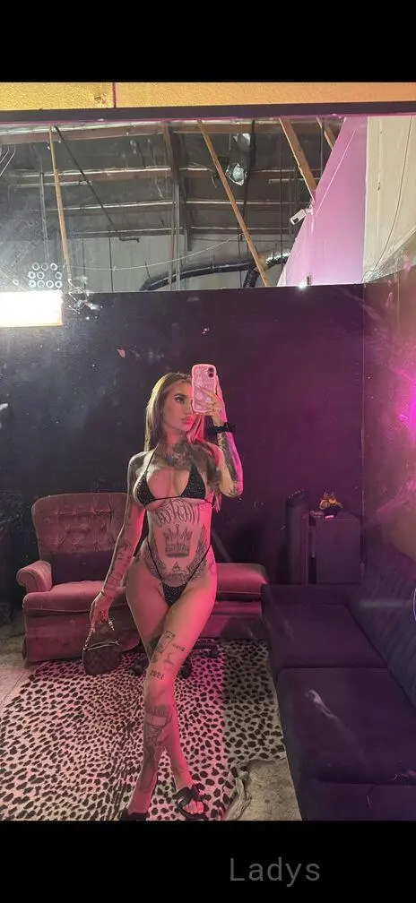 Vanity, 25 years beautiful nude Sacramento escorts girl, height 156 sm, Weight 57 kg