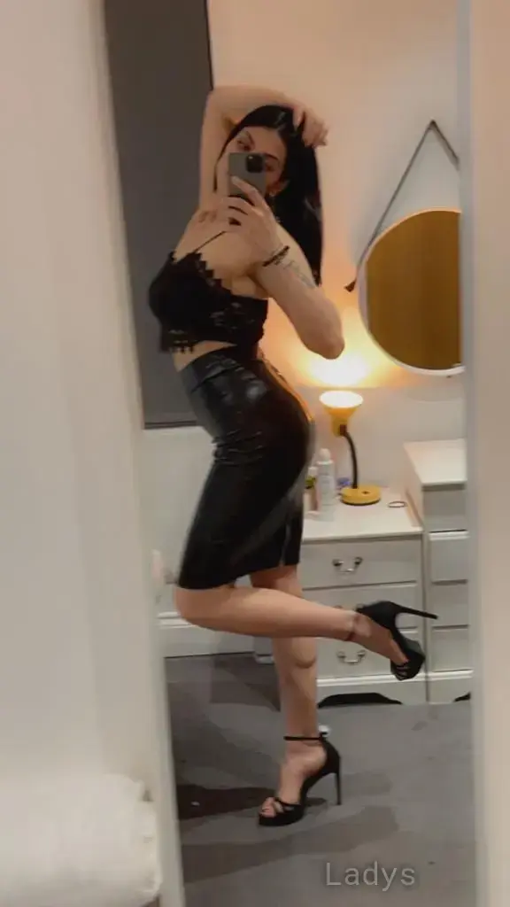 Lara, 27 years beautiful nude Saint Julian escorts girl, height 176 sm, Weight 65 kg