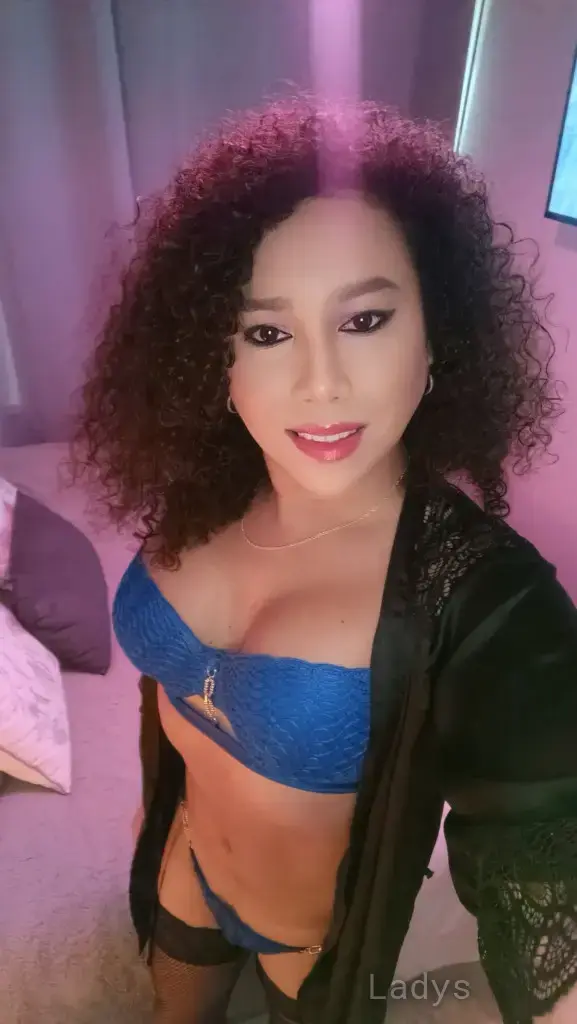 SCARLETT, 29 years beautiful nude Saint Julian escorts girl, height 163 sm, Weight 57 kg