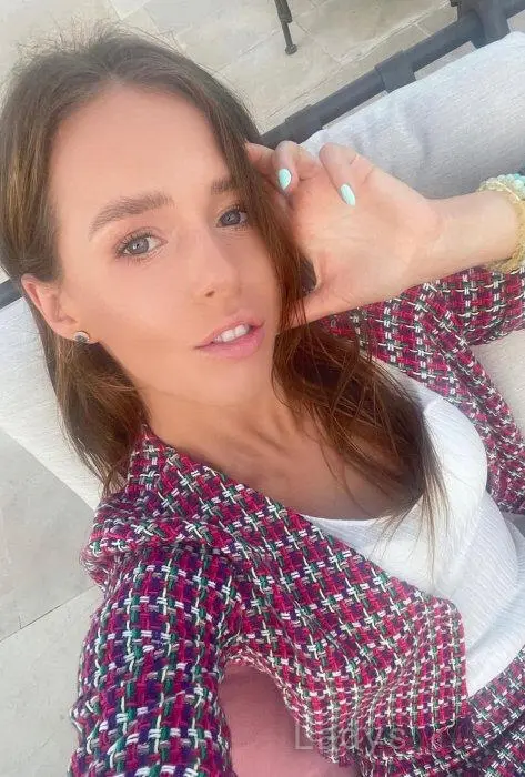 Lucie, 25 years beautiful nude Saint Tropez escorts girl, height 172 sm, Weight 53 kg