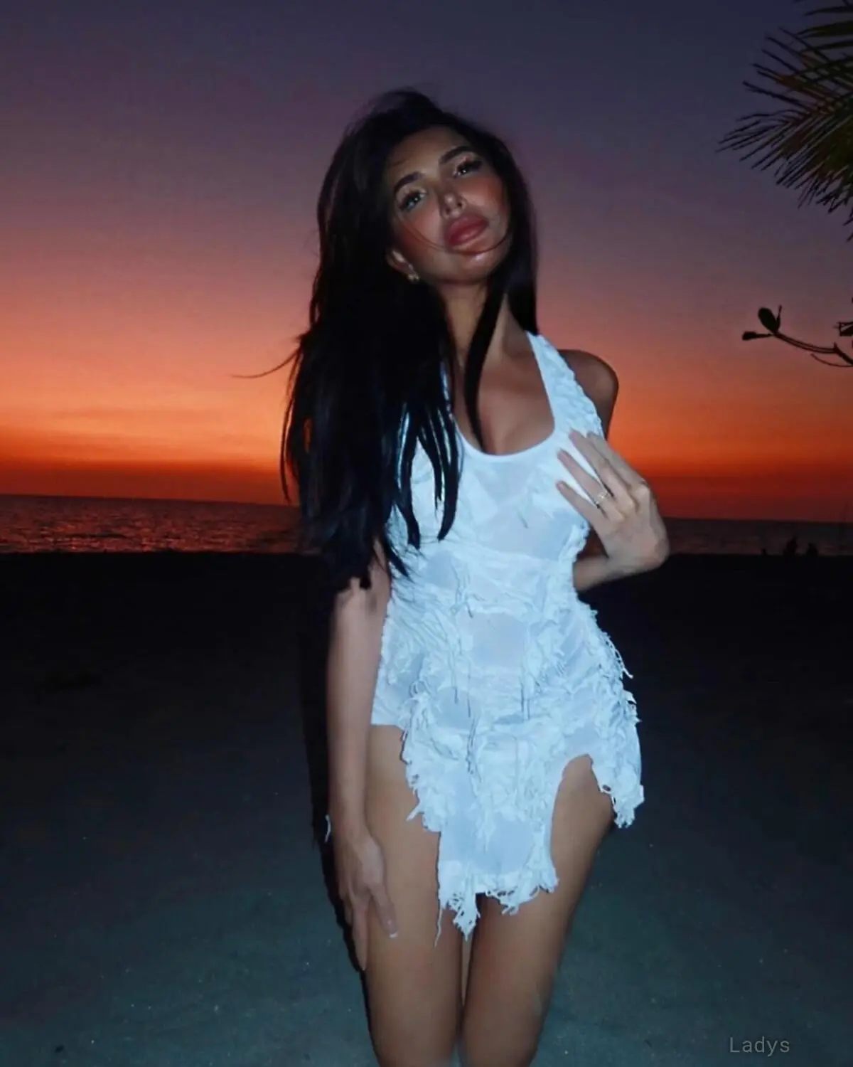 Martina, 23 years sexy toples Saint Tropez scorts girl, height 167 sm, Weight  kg