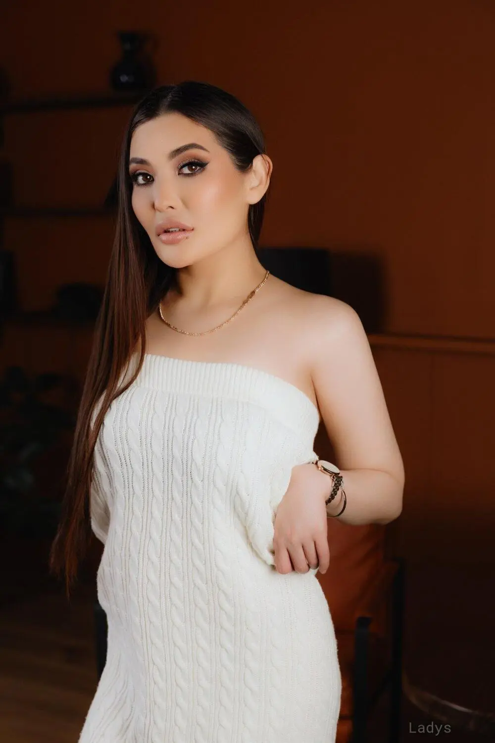Asemaj, 25 years old Saitama escort girl with big tits, height 165 sm, Weight kg
