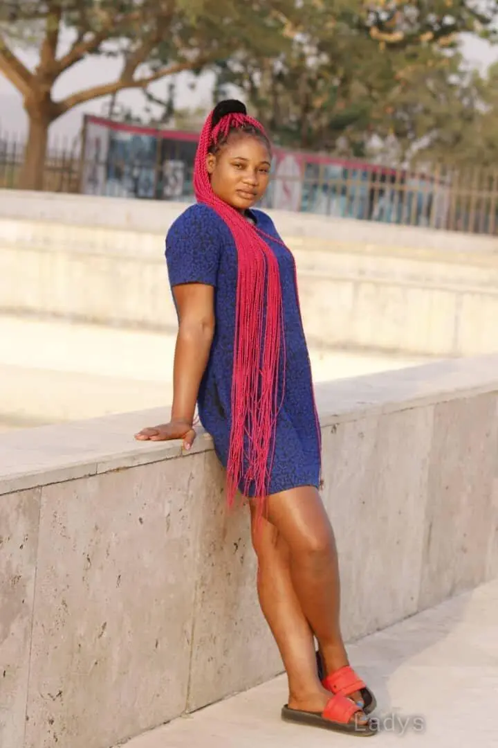 Jennifer, 25 years old Salalah escort girl with big tits, height 170 sm, Weight kg