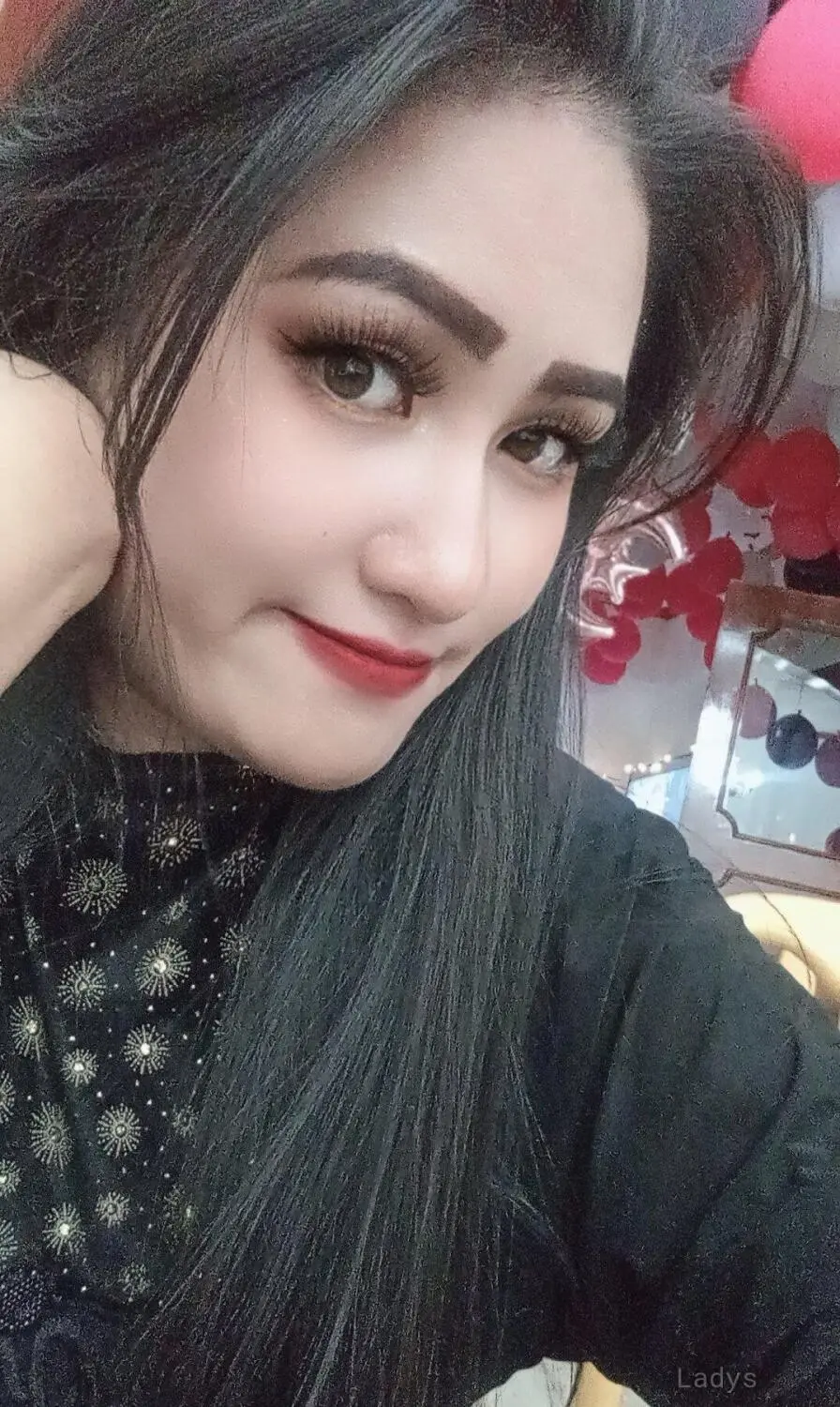 Yara, 28 years sexy hot local Salalah excorts girl, height 162 sm, Weight  kg