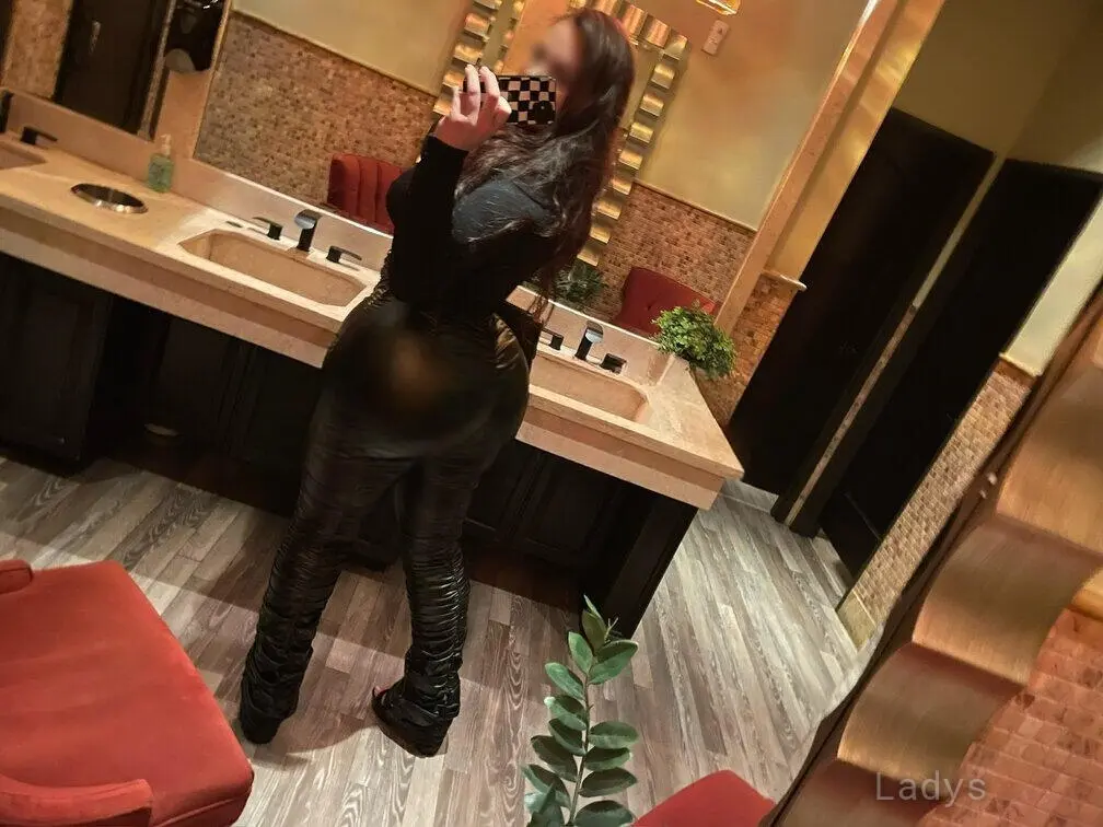 HIGHLY REVIEWED, 28 years beautiful nude Salt Lake City escorts girl, height 171 sm, Weight 70 kg