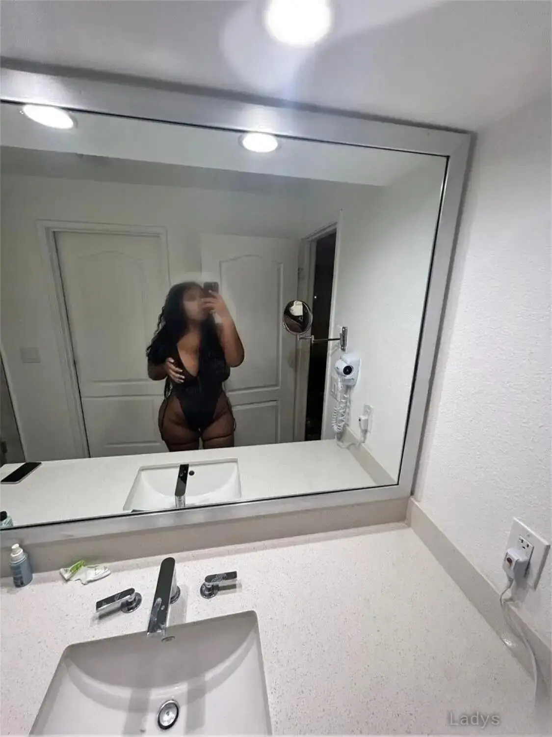 Tasha Allure, 26 years beautiful nude Salt Lake City escorts girl, height 160 sm, Weight 60 kg