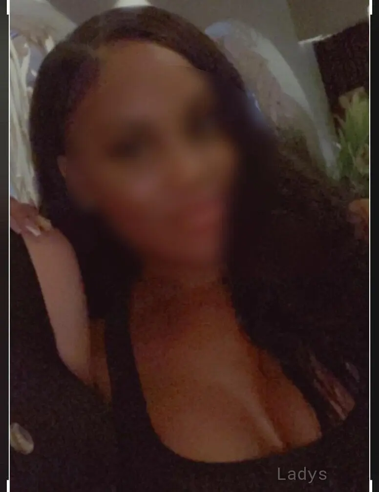 Mc Claire, 26 years beautiful nude San Antonio escorts girl, height 157 sm, Weight 61 kg
