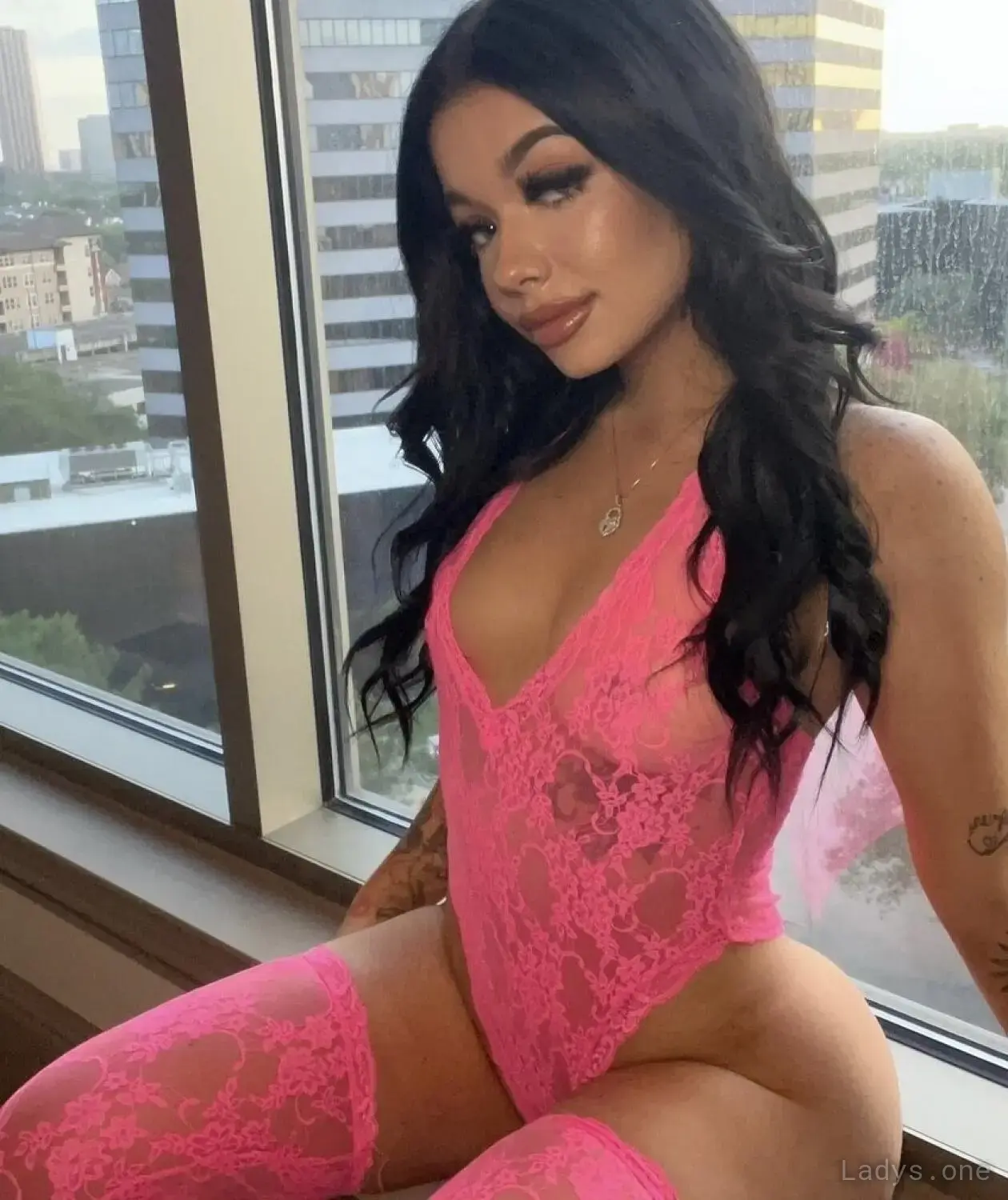 ANNABELLE, 22 years beautiful nude San Diego escorts girl, height 166 sm, Weight 59 kg