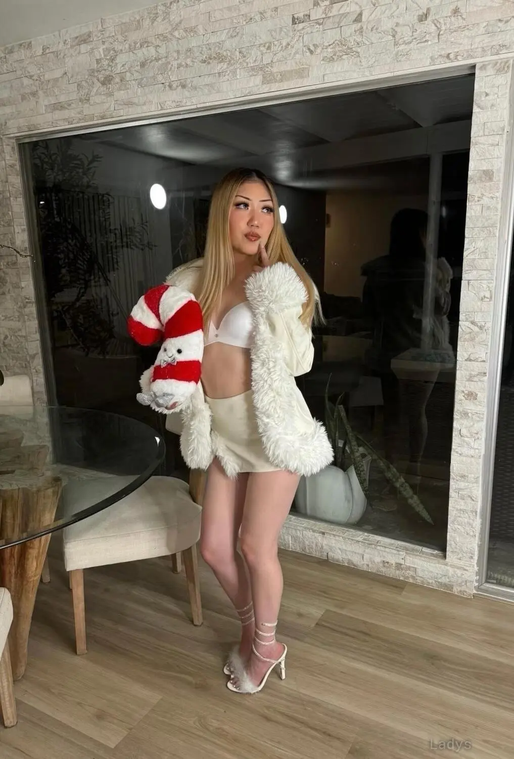 bling, 24 years beautiful nude San Diego escorts girl, height 156 sm, Weight 53 kg