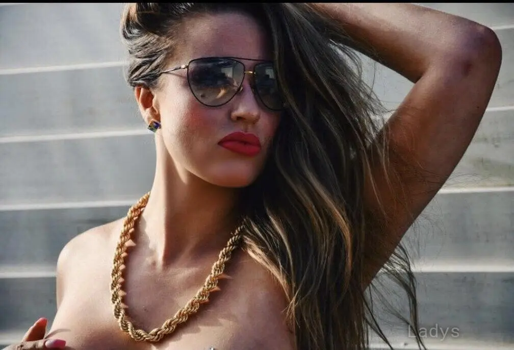 Harley, 30 years beautiful nude San Diego escorts girl, height 170 sm, Weight 59 kg