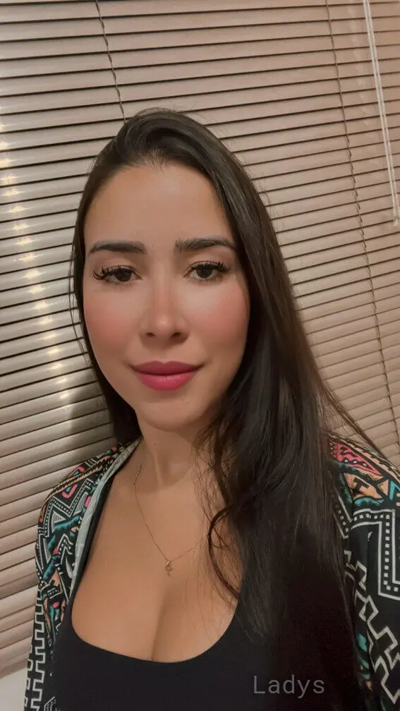 Jessica Nunes, 27 years beautiful nude San Diego escorts girl, height 165 sm, Weight 58 kg