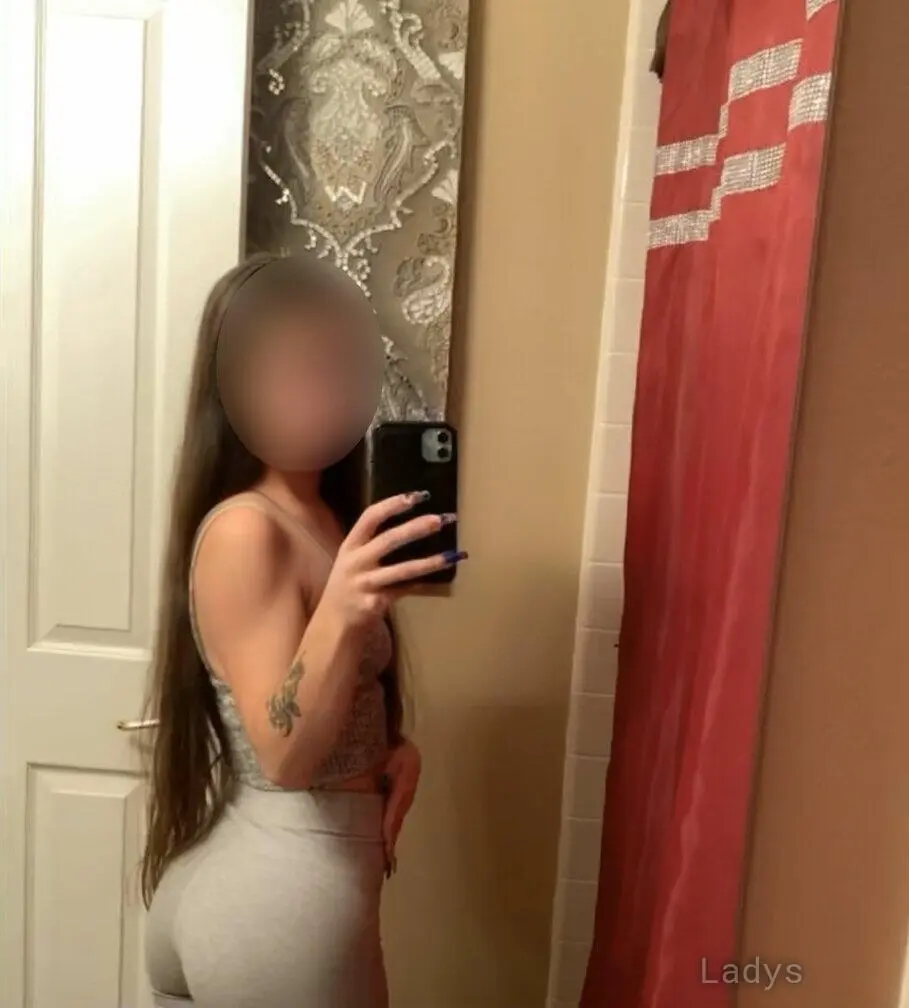 Snow Angel, 25 years beautiful nude San Diego escorts girl, height 158 sm, Weight 51 kg