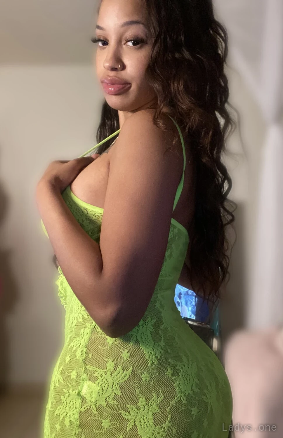 Kitty, 24 years old San Fernando Valley escort girl with big tits, height 161 sm, Weight 57 kg