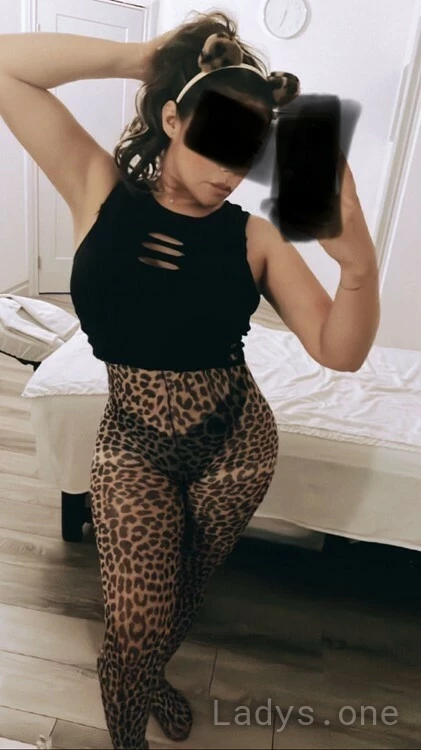 San Fernando Valley Escort