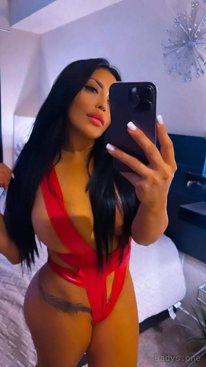 Carlab, 24 years beautiful nude San Fernando Valley escorts girl, height 166 sm, Weight 60 kg
