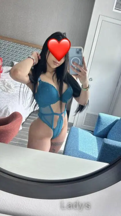MartinaVip19, 21 years beautiful nude San Fernando Valley escorts girl, height 163 sm, Weight 50 kg