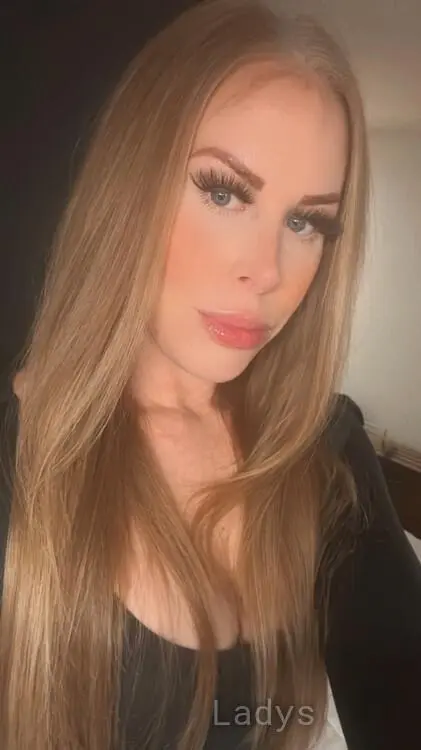 MiaBaby, 27 years beautiful nude San Fernando Valley escorts girl, height 163 sm, Weight 57 kg