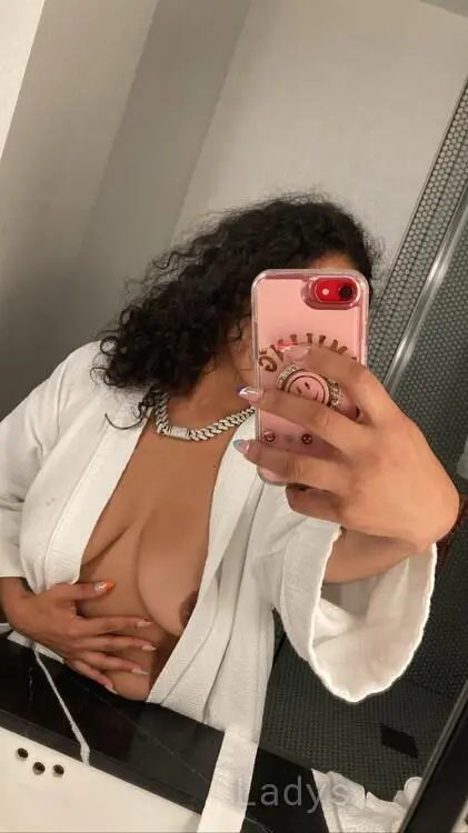 Miss_exotic, 29 years beautiful nude San Fernando Valley escorts girl, height 154 sm, Weight 54 kg