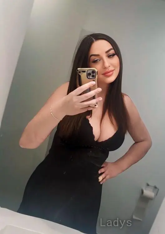 SweetAngelika, 26 years beautiful nude San Fernando Valley escorts girl, height 176 sm, Weight 58 kg